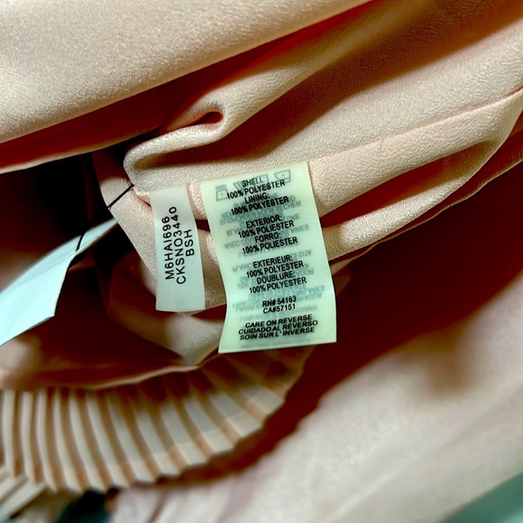 Calvin Klein Blouse - Picture 3 of 6